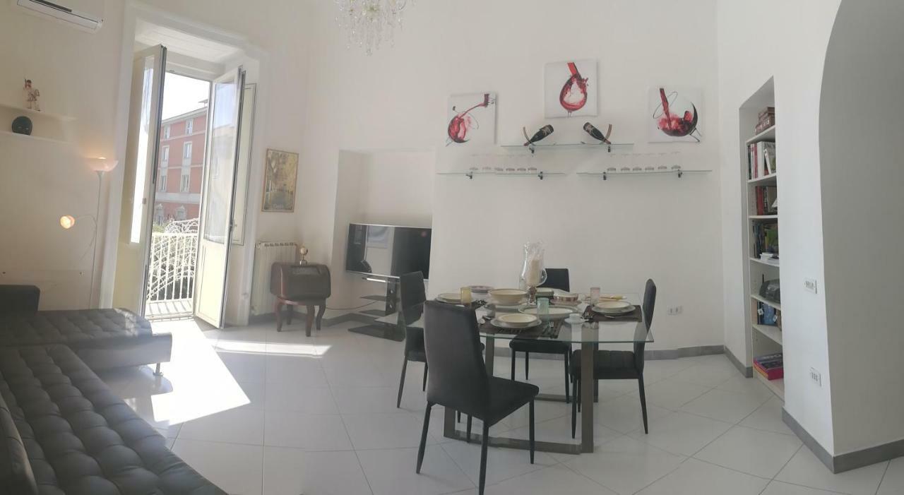 Reggiahome Apartment Казерта Екстер'єр фото