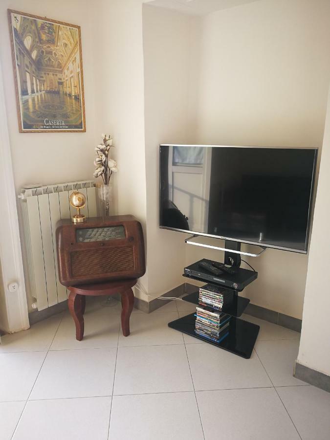 Reggiahome Apartment Казерта Екстер'єр фото